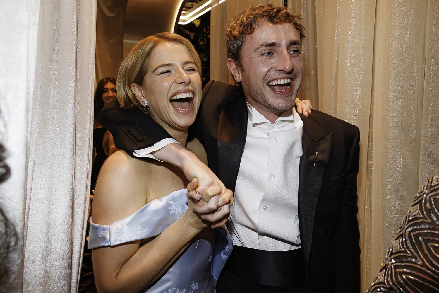 Jessie buckley praises paul mescal after oscar snub, calling him a “partner for life”